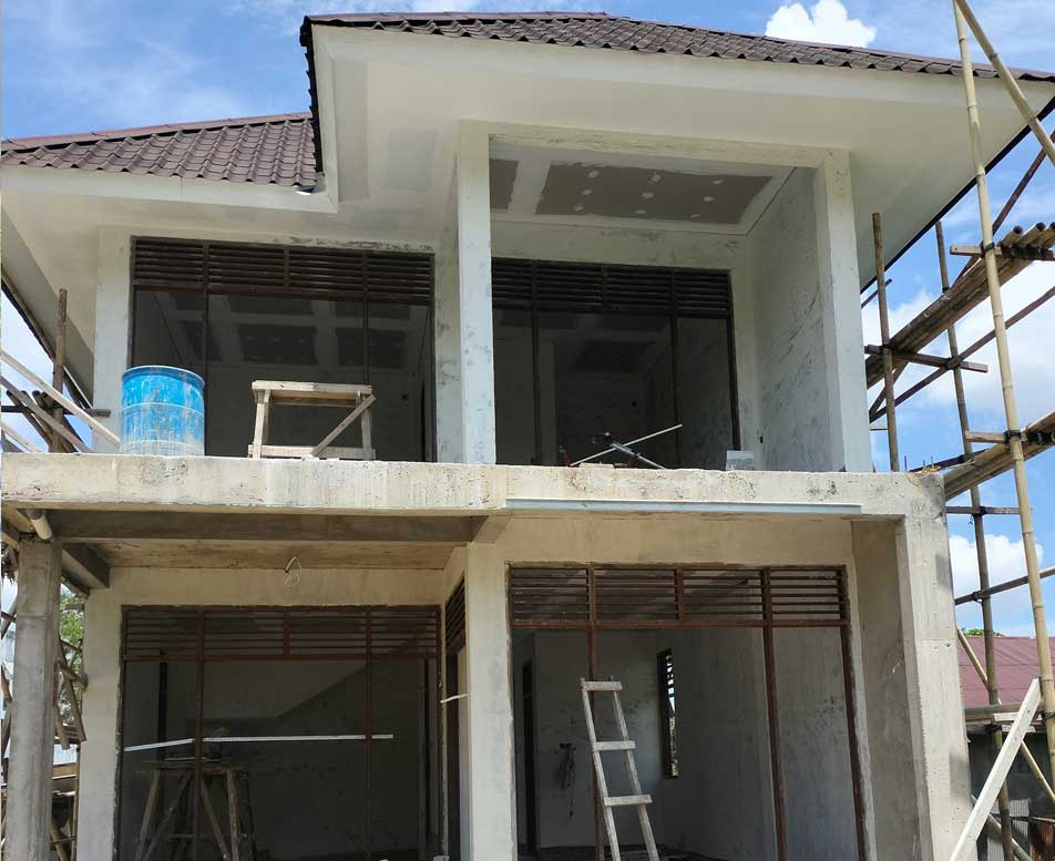Building an enclosure for a home addition remodel.